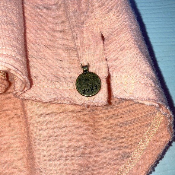 Summery Roxy Top - Picture 4 of 9